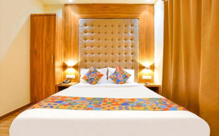 Cozy Inn T2 Mumbai Airport