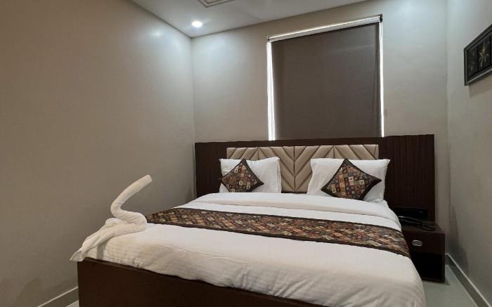 RJ-02 Hotel
