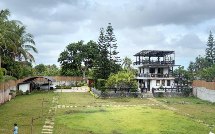 JB's Farm and Resort