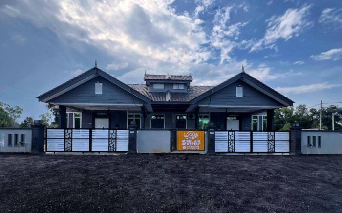 Nurul Ain Homestay, Nearby Kelulut Beach, Marang Terengganu