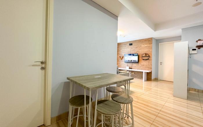 Spacious 3BR Grand Sungkono Lagoon Apt By Travelio