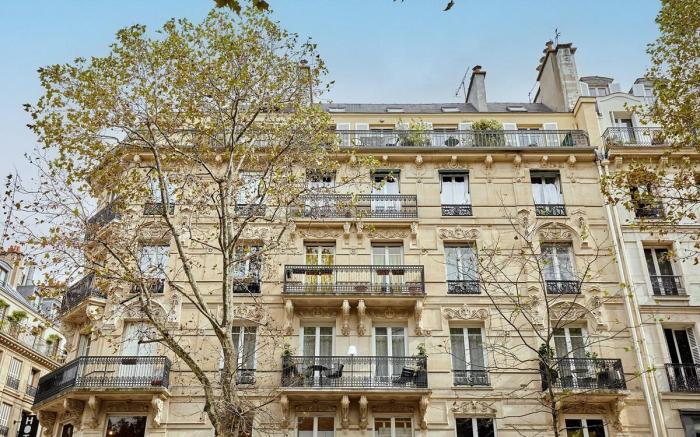 Superb New 1 bedroom flat Notre Dame de Paris