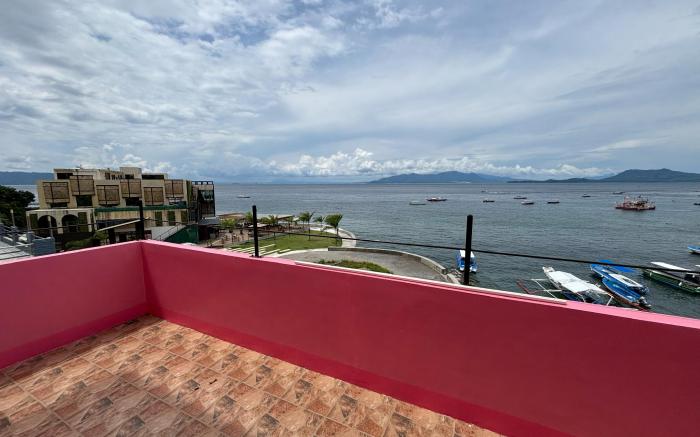 Pink Ocean Diving Resort Sabang Puerto Galera