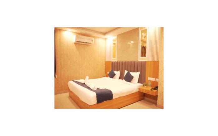 RECONNECT SUITES