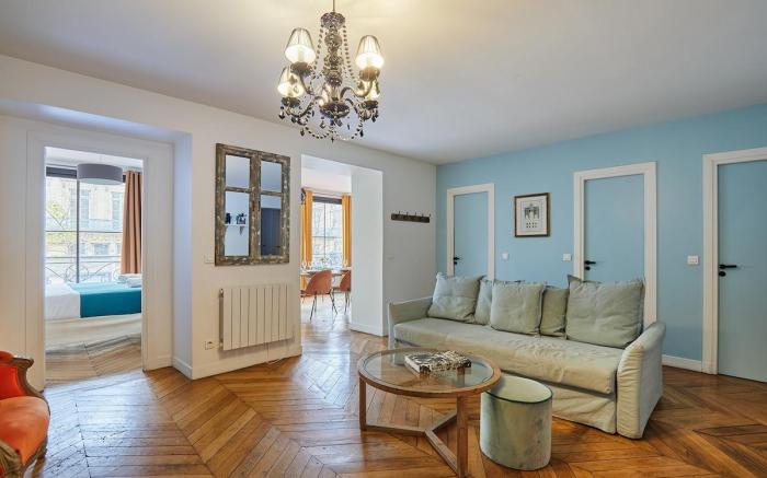 Superb 3 bedroom flat in the Center of Paris