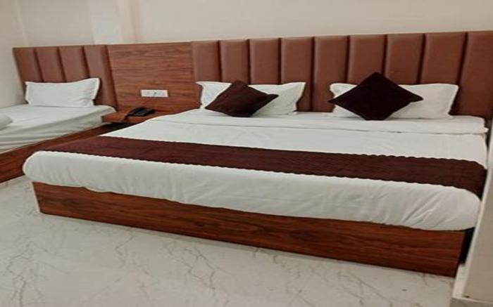 FabHotel Shaurya Inn I