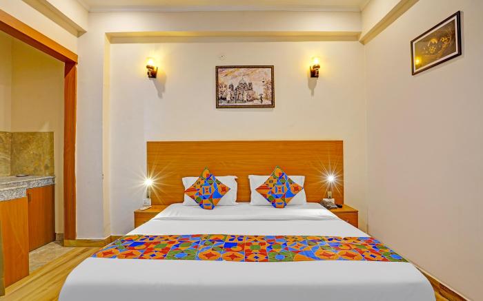 FabHotel The Viraaj - Gaur city mall