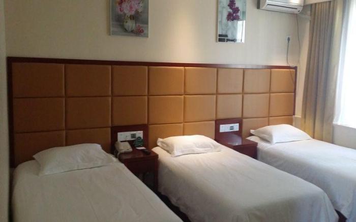GreenTree Inn Shandong Dezhou Qihe County Party Committee Qilu Street Express Hotel