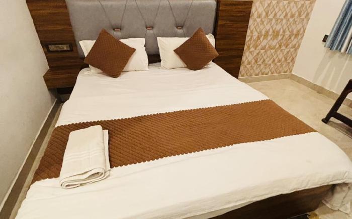MM Grand, Varanasi