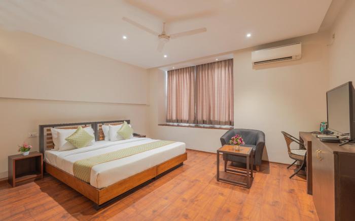 R D HOTELS HSR