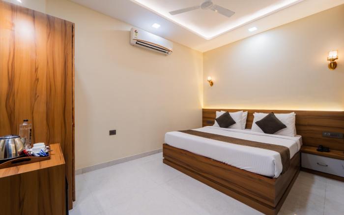 Hotel Kanha & Banquet