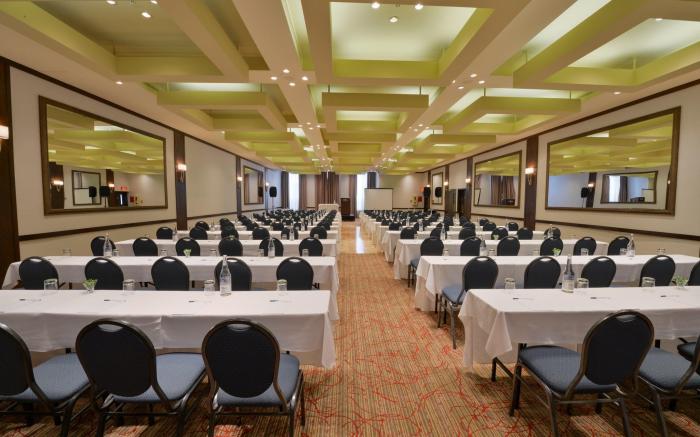 Holiday Inn Montreal Centre Ville Downtown By IHG
