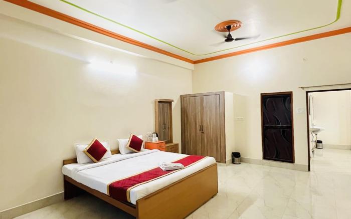 Kashi Palace Hotel and Banquet