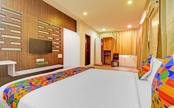 FabHotel The Walnut