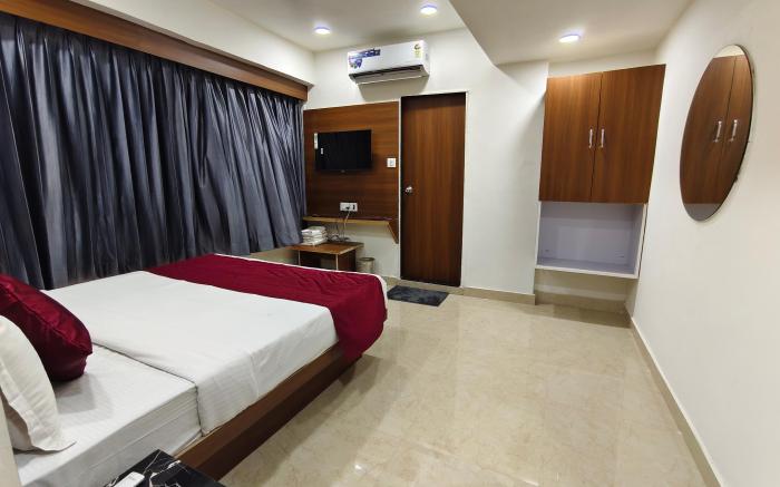 Hotel MARUTI R Drive Inn Road