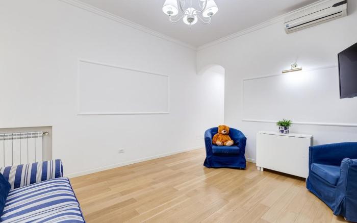 Trevi Fountain Apartment