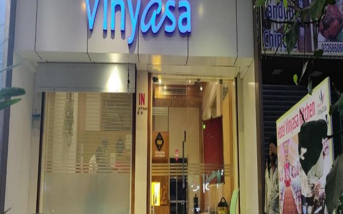 Hotel Vinyasa 24kmfrom Sahar International Airport