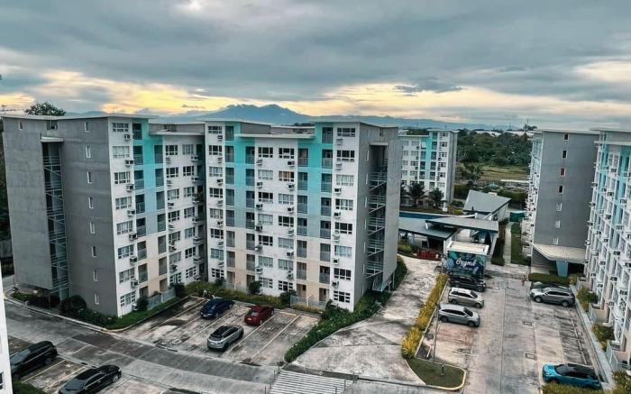 Seawind Condo Near Airport
