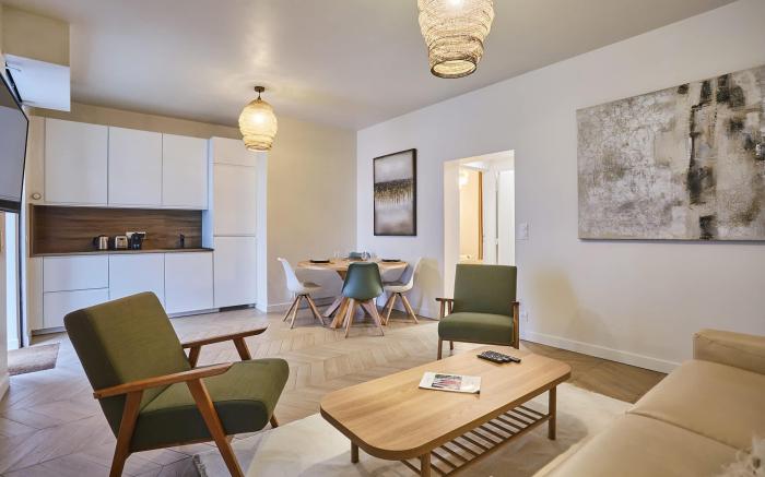 Sublime Flat Paris by Studio Prestige