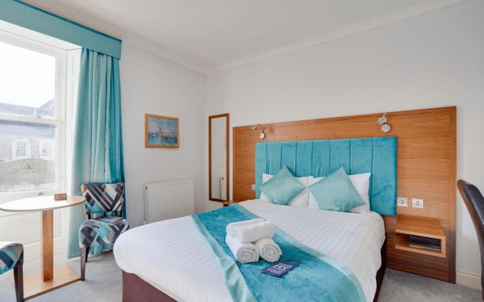 The County Hotel - Self Check-In, Ultra Fast WI-FI