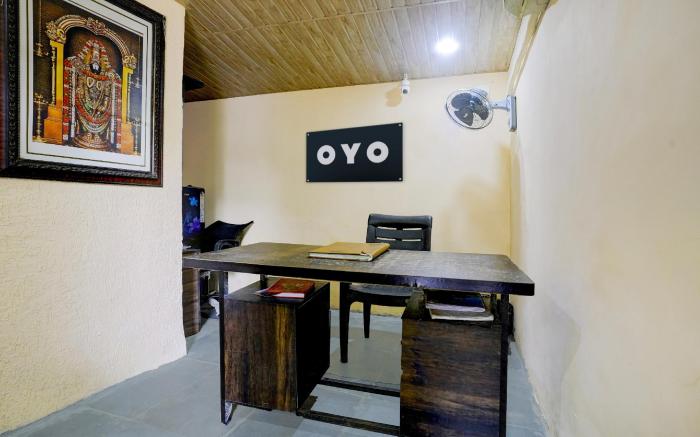 Hotel O Sai Palace