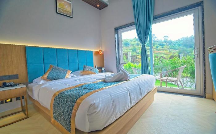 CLOUDSKAPE RESORT