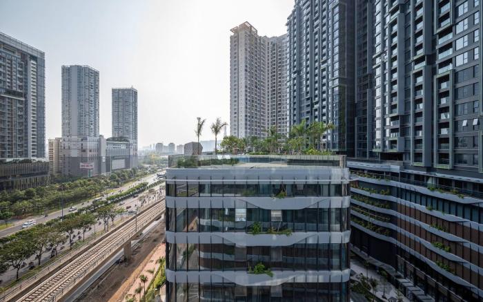 Lumiere Midtown Private Apartments D2