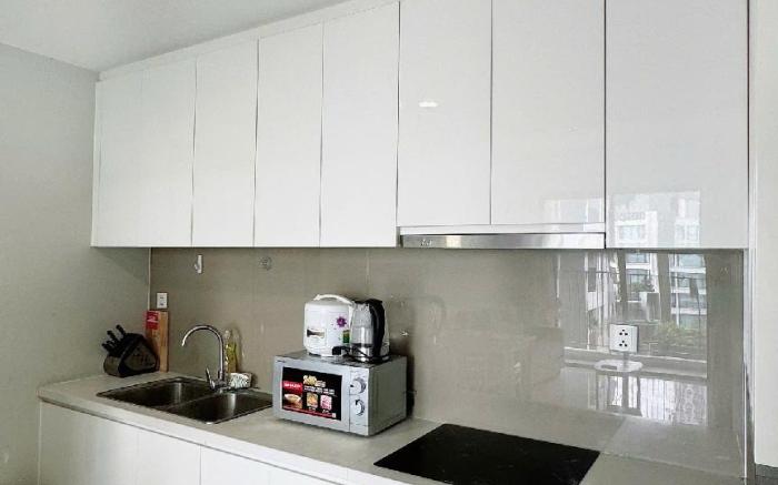 HHomes - Modern 1 Bedroom & Pool at Masteri An Phu