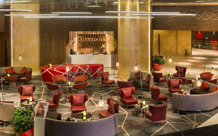 Pullman Nanjing Lukou Airport Hotel