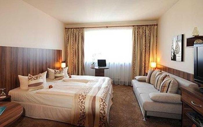 QU Hotel, Trademark Collection by Wyndham