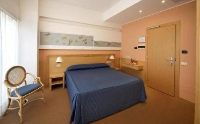 City Hotel