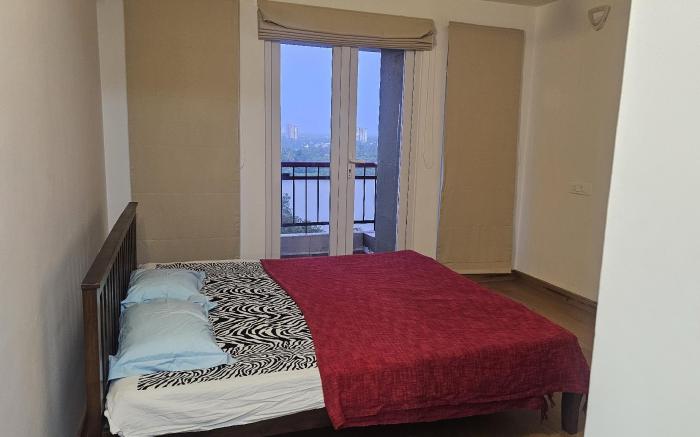 Luxurious Waterfront Apartment Infinity