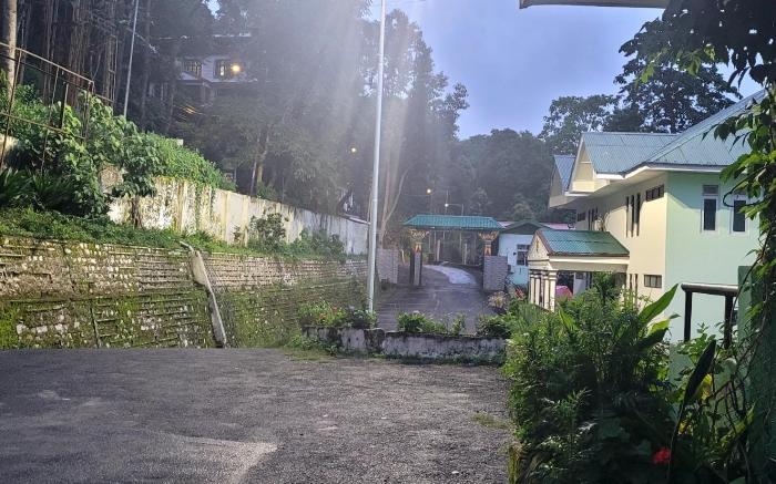 Zilla Guest House By Dew Drop