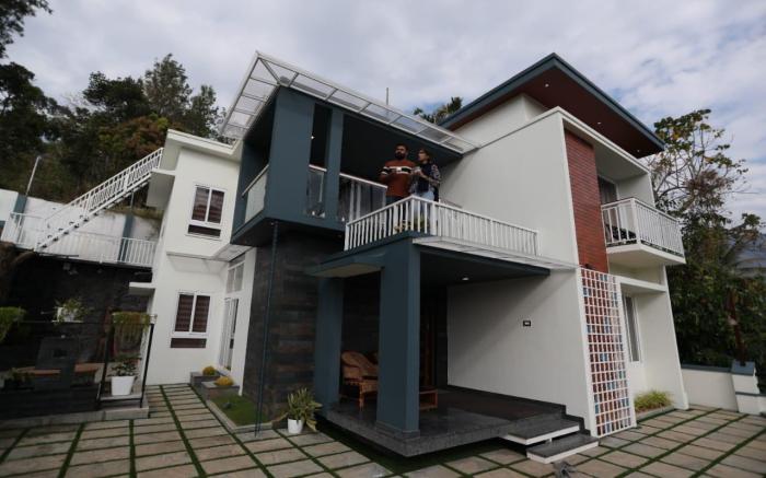 Diga Vista Lake View 4BHK Swimming Pool Cottage