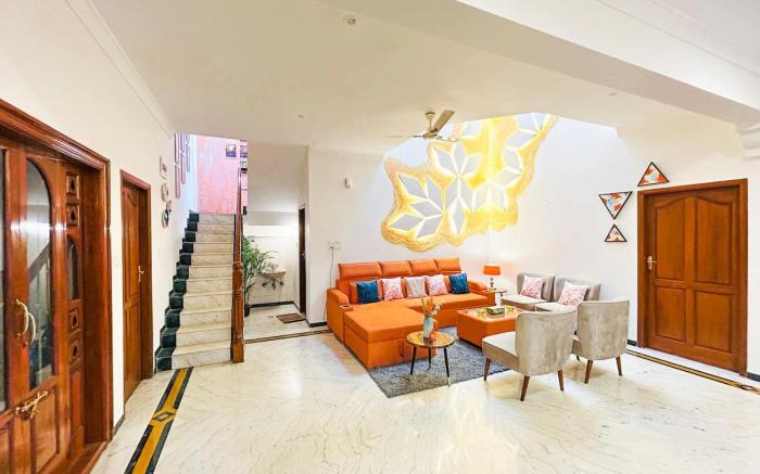 Vanta Grove Spacez Luxury Villa