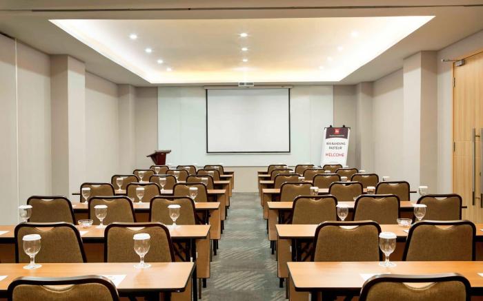 ibis Bandung Pasteur Hotel