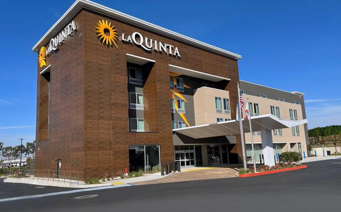 La Quinta Inn & Suites by Wyndham Phoenix West / Glendale