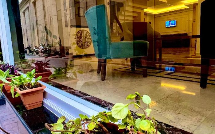 PERA ARYA HOTEL