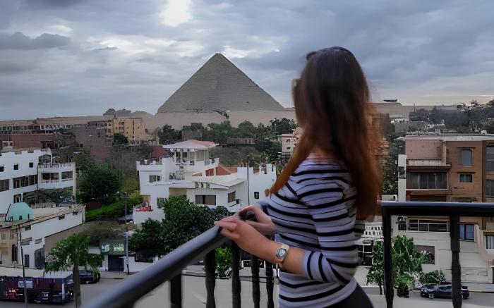 Aura Inn Tiba Pyramids Hotel