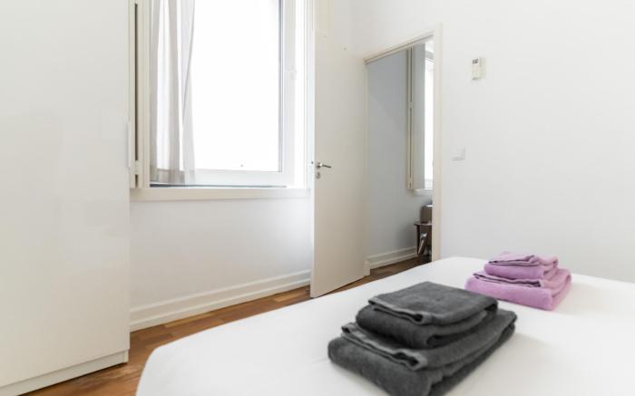 LV Premier Chiado CH8- comfortable, AC, elevator