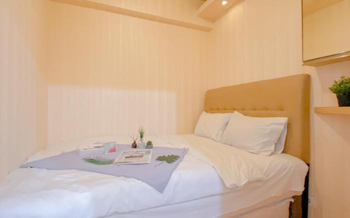 2BR Green Bay Pluit near Baywalk Mall By Travelio