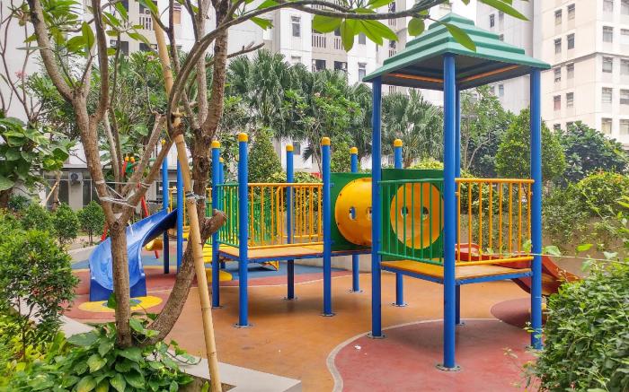 2BR Green Bay Pluit near Baywalk Mall By Travelio