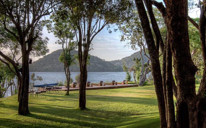 The Deer Park Hotel