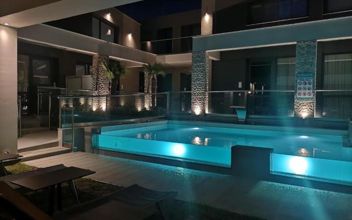 Amalia Deluxe Villas