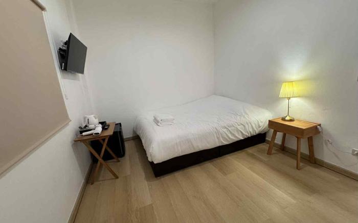 The Simple Stay