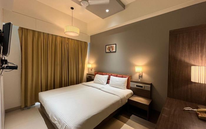 Hotel Sadanand Regency - Newly Renovated