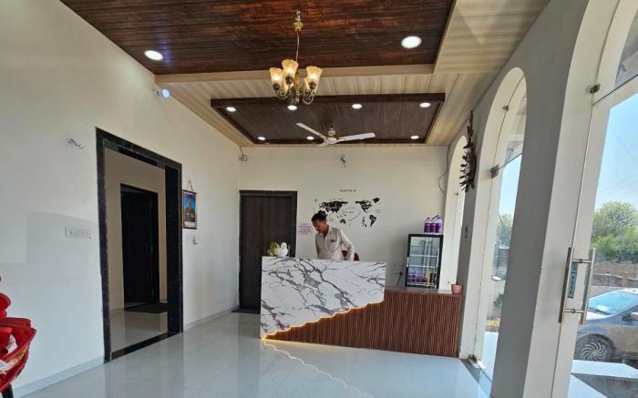 Hotel Virat Palace