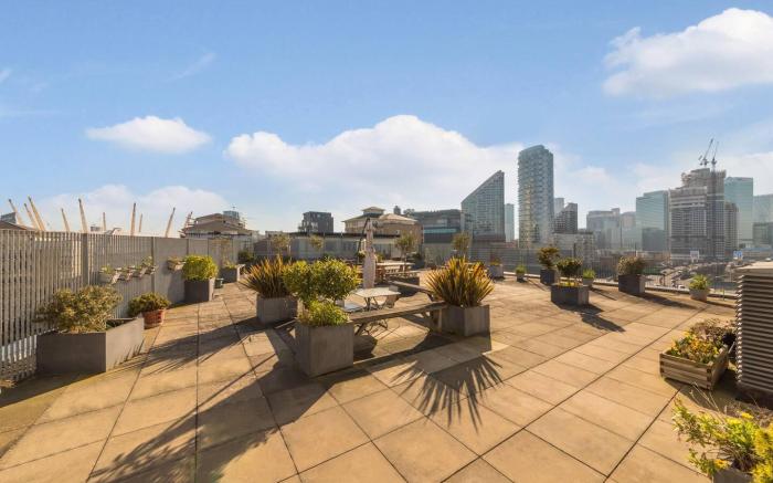 Spacious and stylish living