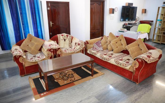 MYMOONS HOME STAY