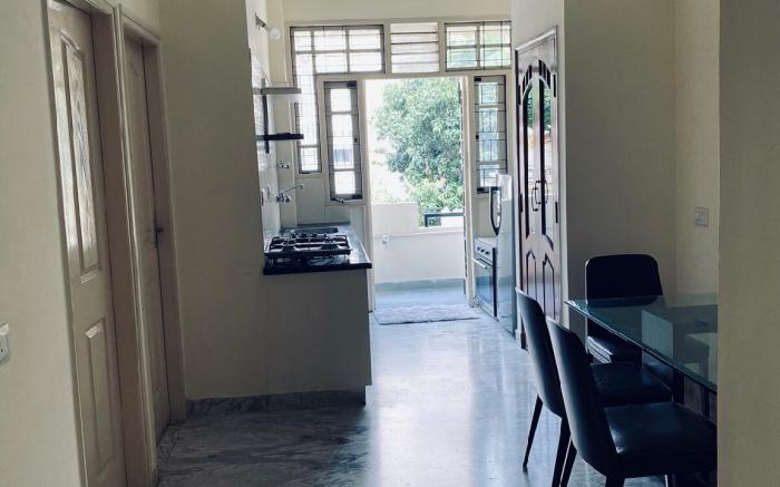 Aishwarya Apartment